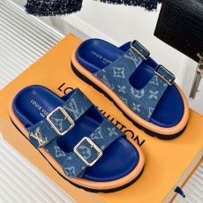 Louis Vuitton Slippers